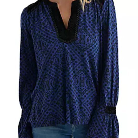[Lucky Brand] V-neck Long Sleeve - Size M - Picture 1 of 10